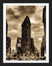 Load image into Gallery viewer, 0181 Rush Hour In FlatIron