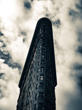 Load image into Gallery viewer, 0127 The Flatiron