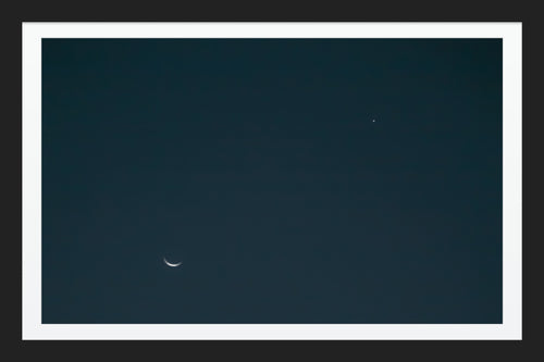 0557 Moon and Venus