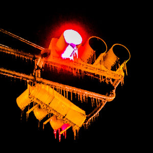 0471 Frozen Traffic Light